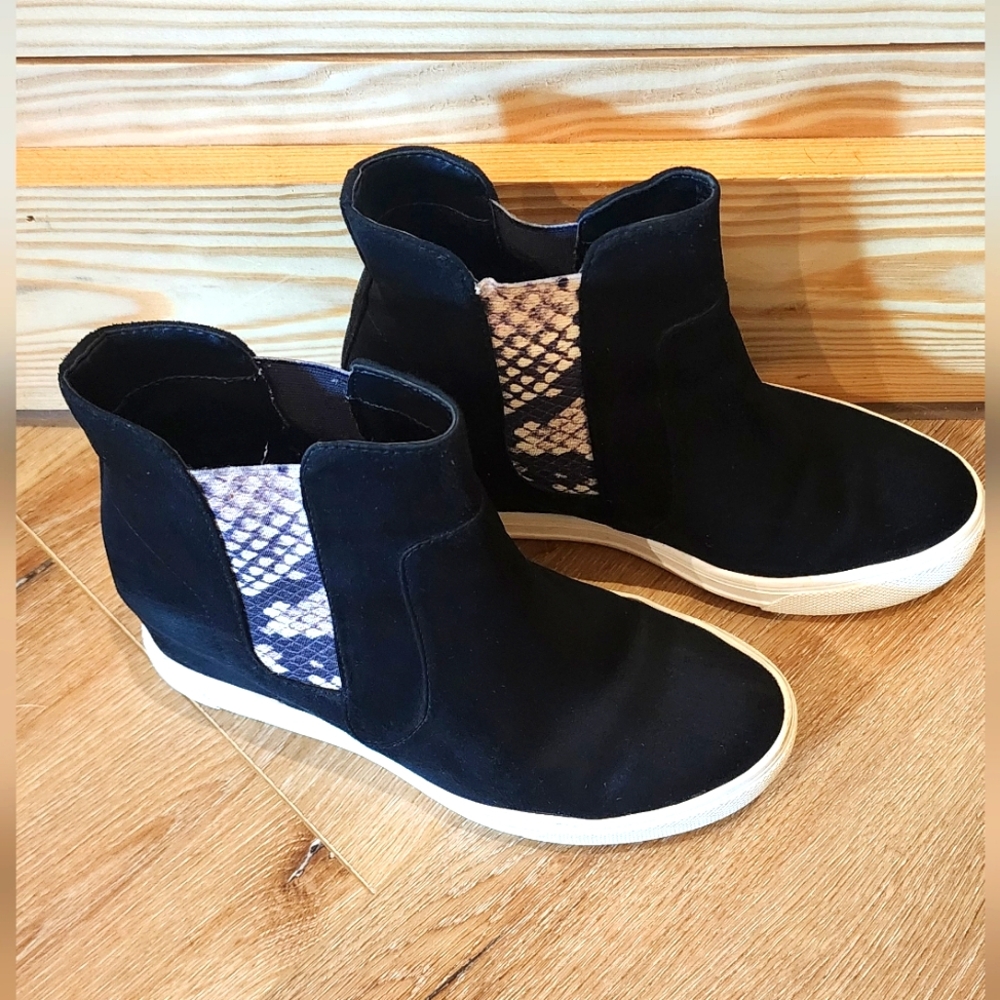 Snake print black suede wedge sneaker bootie